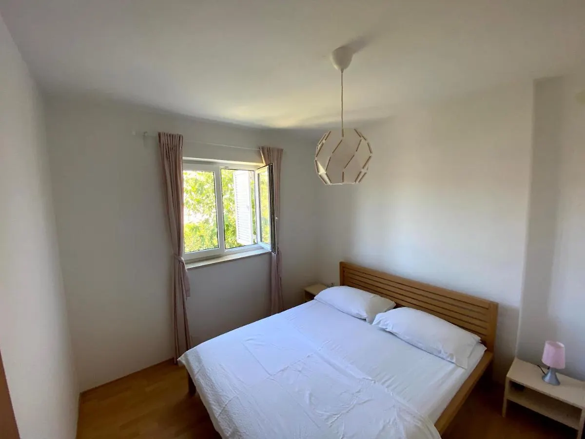 Apartments Matlovac Zdrelac