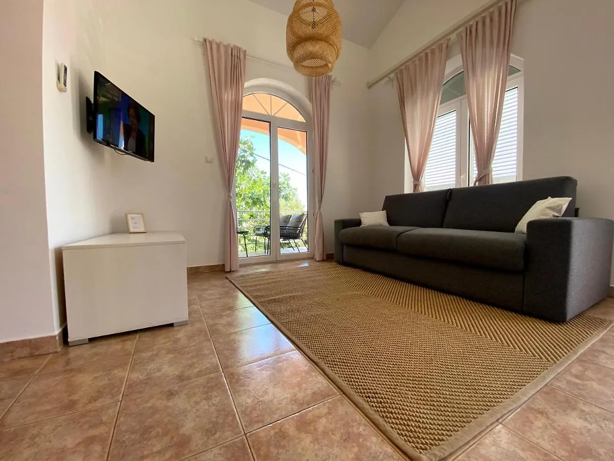 Apartments Matlovac Zdrelac 0*,  Croatia