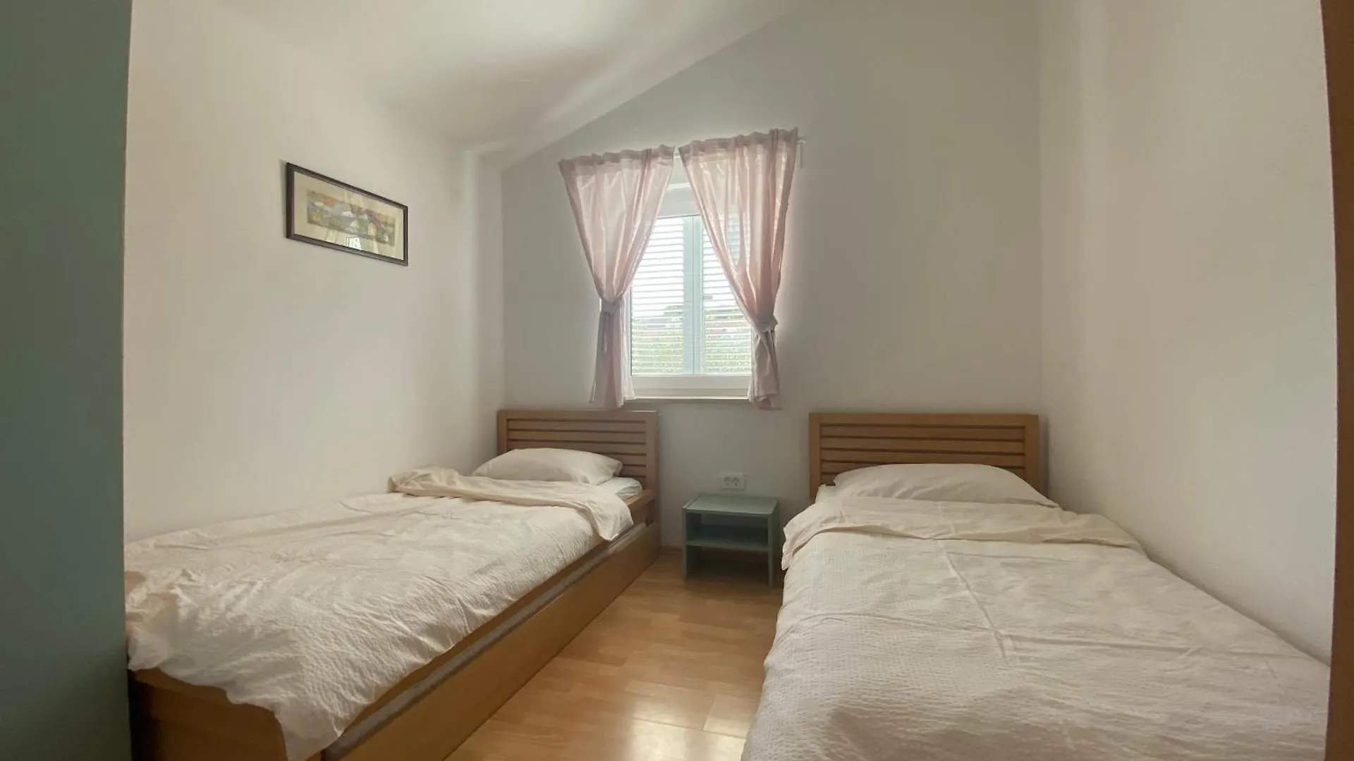 Apartments Matlovac Zdrelac